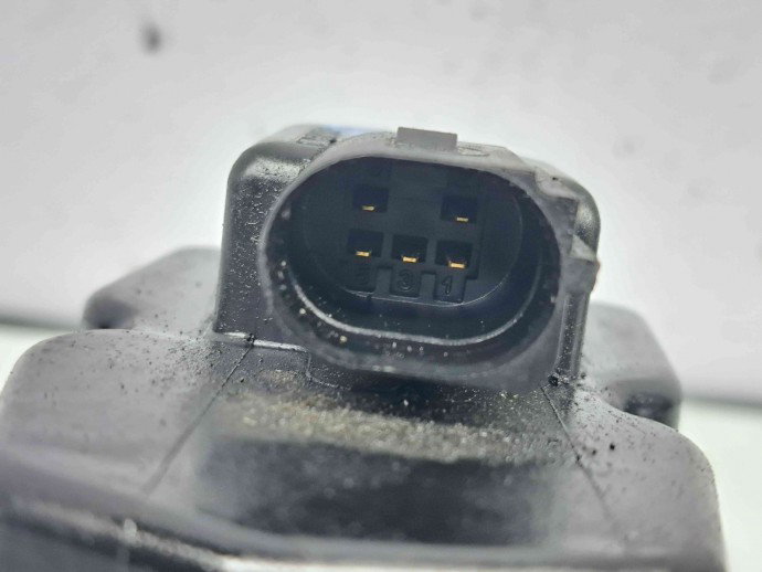 Supapa EGR Audi A4 (8K5, B8) Avant [Fabr 2008-2015] 03L131501D 2.0 TDI CAGA  