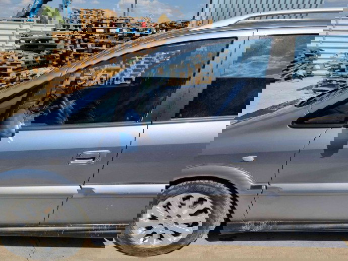 Usa stanga fata Opel Zafira A (F75) [Fabr 1999-2005] 4AU