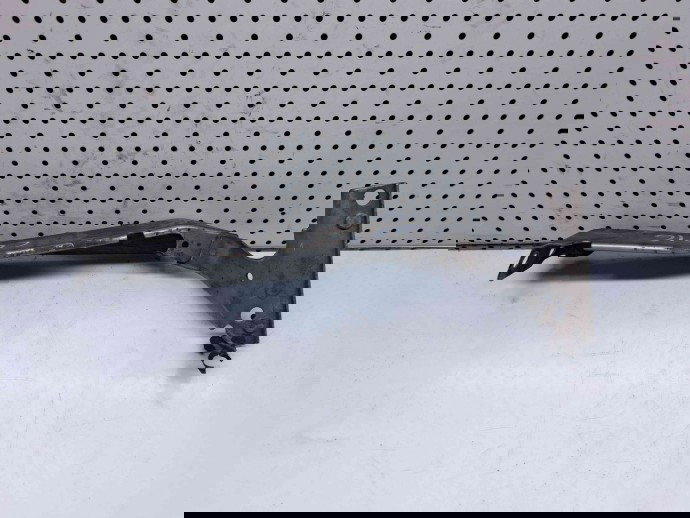 Suport aripa dreapta fata Audi A4 (8K2, B8) [Fabr 2008-2015] 8K0821136B