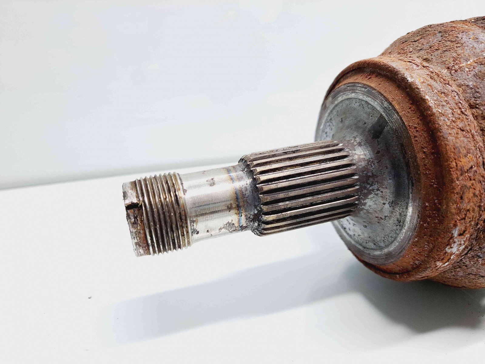 Planetara stanga spate Mercedes Clasa E (W211) [Fabr 2002-2009] OEM 2.2 CDI 646821 2.2 CDI 646821 143KW / 194CP - imagine 4