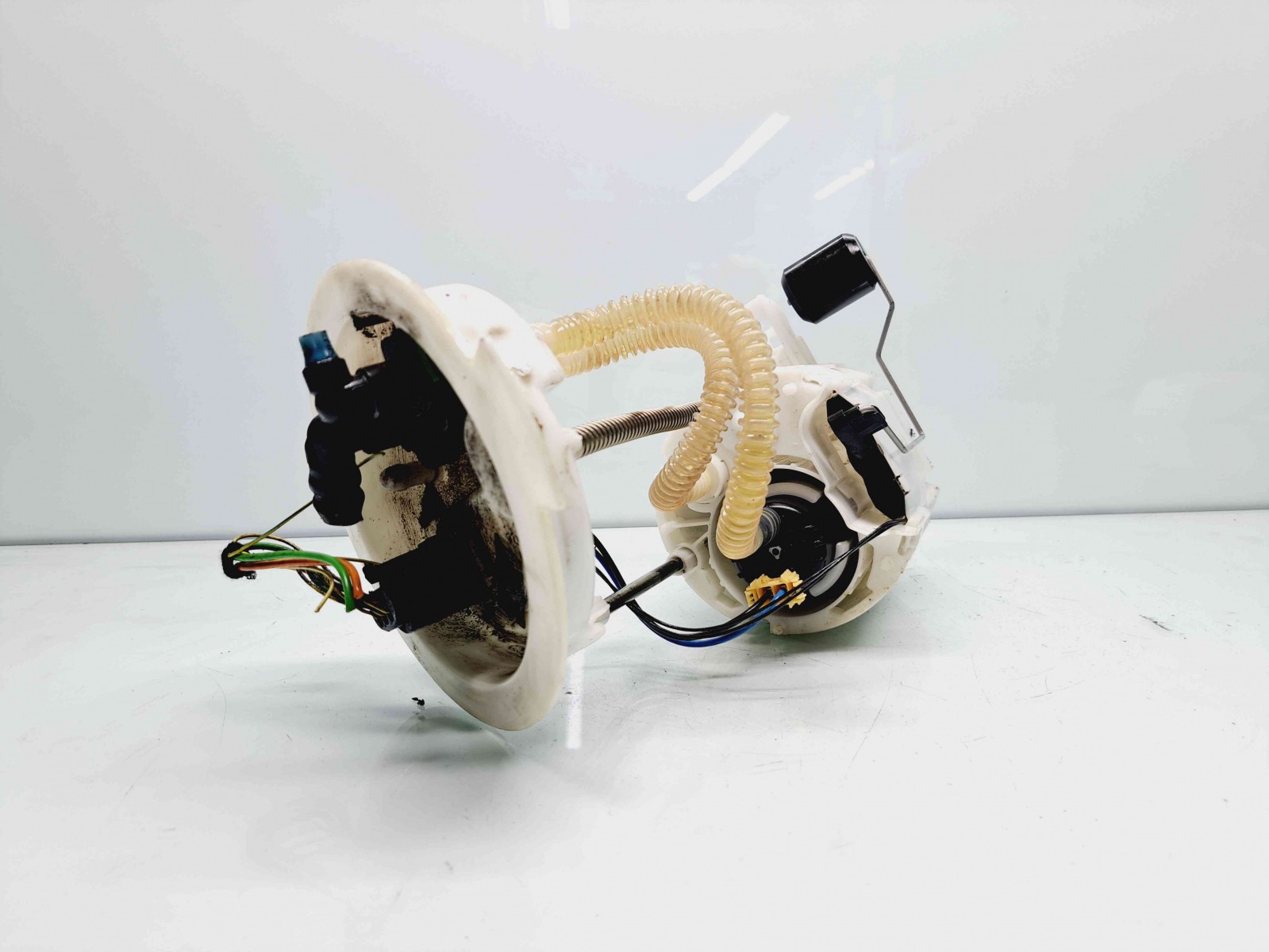 Pompa combustibil Bmw 1 (F20, F21) [Fabr 2011-2017] OEM 1.6 N47T 85KW / 120CP 1.6 N47T 85KW / 120CP - imagine 2