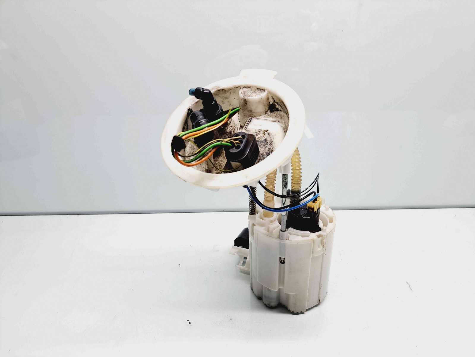 Pompa combustibil Bmw 1 (F20, F21) [Fabr 2011-2017] OEM 1.6 N47T 85KW / 120CP 1.6 N47T 85KW / 120CP - imagine 4