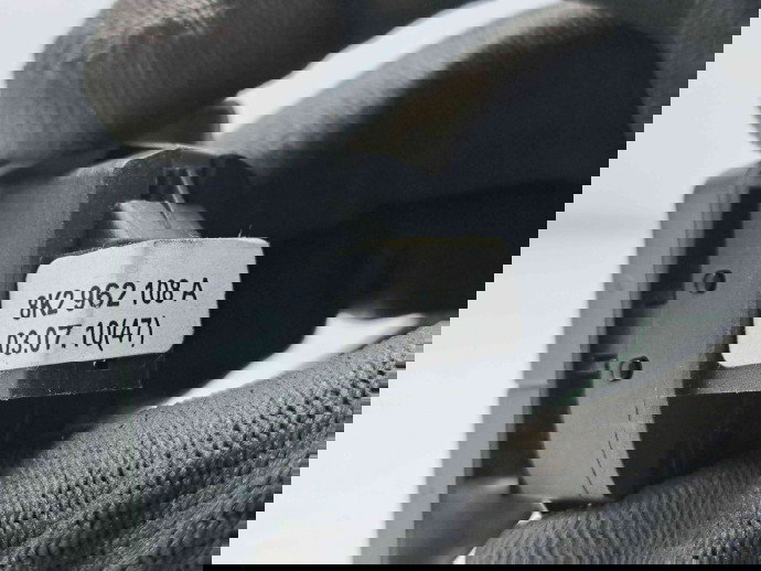  Buton blocare usi Audi A4 (8K5, B8) Avant [Fabr 2008-2015] 8K2962108A