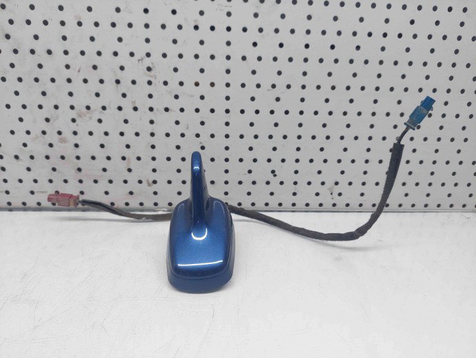 Antena Audi A6 (4F2, C6) [Fabr 2004-2010] 4F9035503B