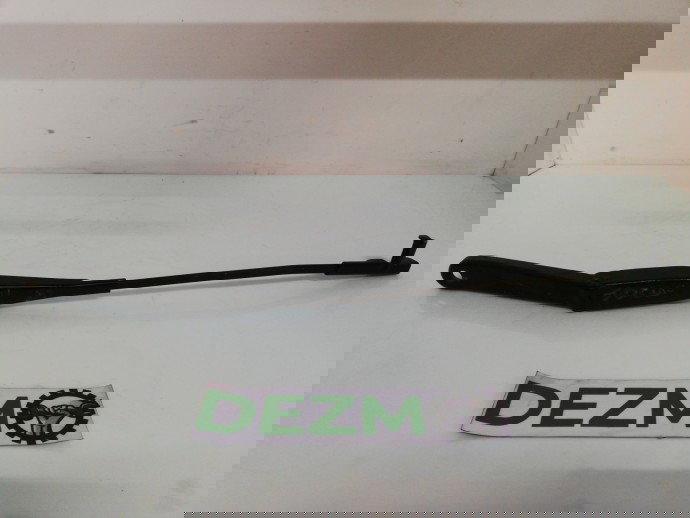 Brat stergator dreapta Ford Focus 2 2.0 DW10 4M5117526BB 2004-2012