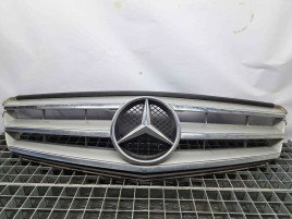 Grila bara fata Mercedes Clasa C (W204) [Fabr 2007-2014] A2048800023