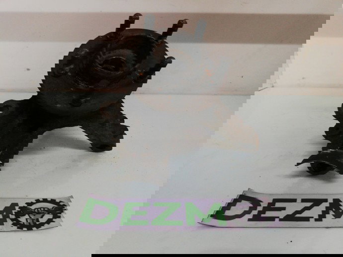 Fuzeta stanga fata Ford Focus 2 2.0 DW10 3M513K171 2004-2012