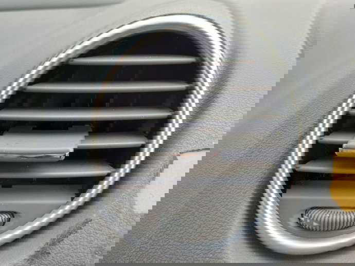 Grila ventilatie centrala Mercedes ML 320 3.0 CDI OEM 2005-2012