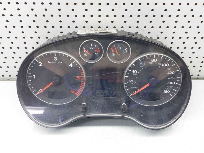 Ceas bord Audi A3 Sportback (8PA) [Fabr 2004-2013] 8P0920981K