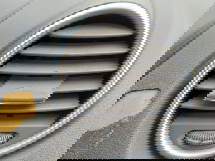 Grila ventilatie centrala Mercedes ML 320 3.0 CDI OEM 2005-2012