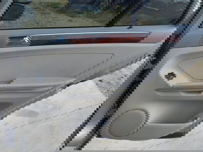 Tapiterie usa dreapta spate Mercedes ML 320 3.0 CDI OEM 2005-2012