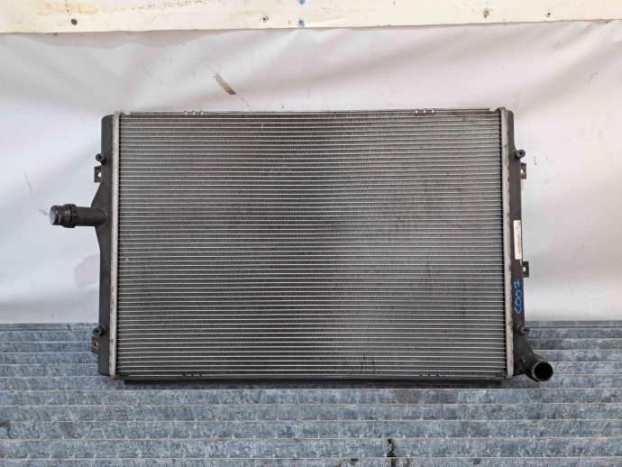 Radiator apa Audi A3 Sportback (8PA) [Fabr 2004-2013] 1K0121251DD 1.6 TDI CAYC
