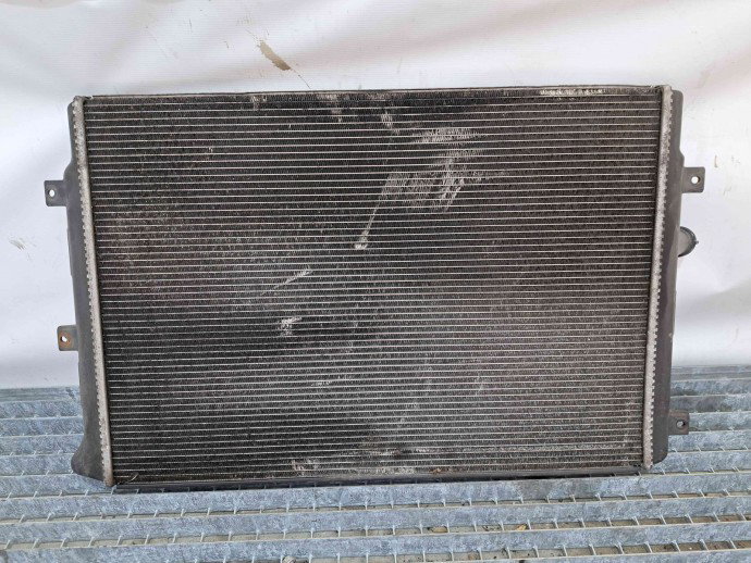 Radiator apa Bmw 1 (E81, E87) [Fabr 2004-2010] 1K0121251AB 2.0 N47 