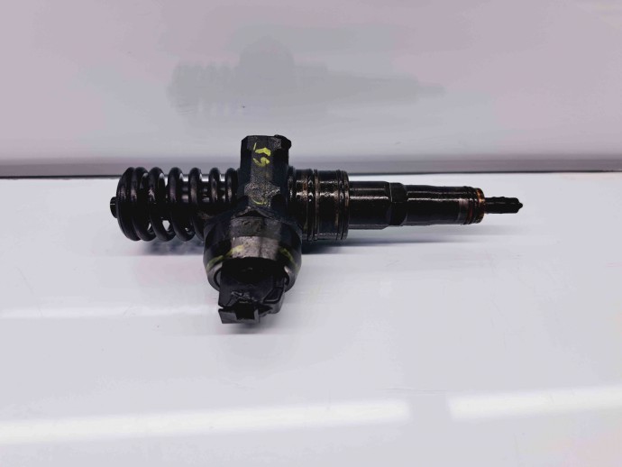 Injector Audi A3 Sportback (8PA) [Fabr 2004-2013] 038130073AG | 0414720215 1.9 TDI BXE   