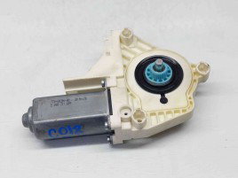 Motoras geam dreapta fata Seat Altea XL (5P5, 5P8) [Fabr 2006-2015] 5P0837402Q
