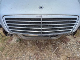 Grila capota  Mercedes C220 W203 2.2 CDI OEM 2000-2007