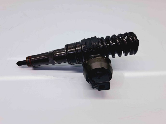 Injector Audi A3 Sportback (8PA) [Fabr 2004-2013] 038130073AG | 0414720215 1.9 TDI BXE 77KW / 105CP 1.9 TDI BXE 77KW / 105CP