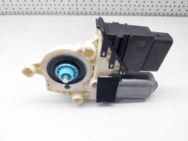 Motoras geam dreapta spate Seat Altea XL (5P5, 5P8) [Fabr 2006-2015] 1K0959704M / 973622-105