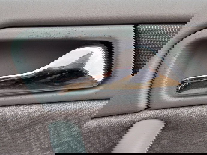 Maner interior dreapta fata Mercedes C220 W203 2.2 CDI OEM 2000-2007