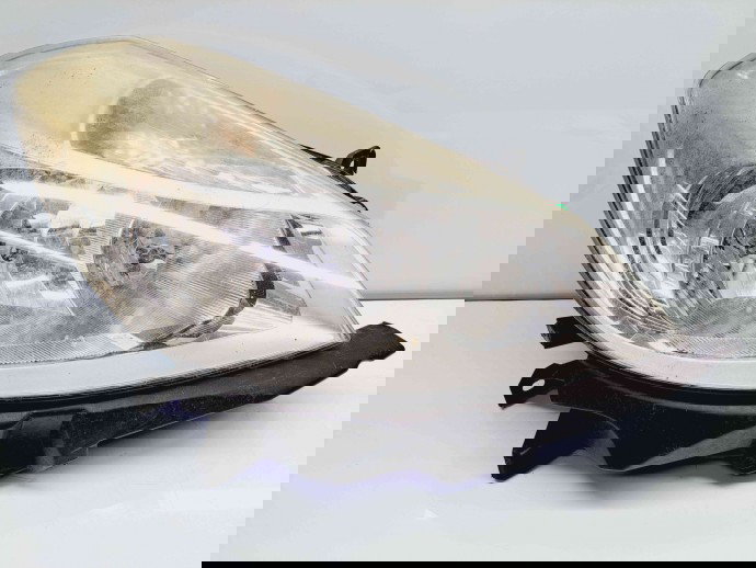  Far dreapta Renault Clio 3 [Fabr 2005-2012] 8200244906