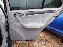 Tapiterie usa dreapta spate  Mercedes C220 W203 2.2 CDI OEM 2000-2007