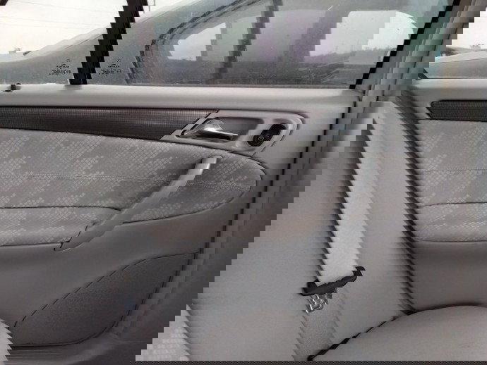 Tapiterie usa stanga spate  Mercedes C220 W203 2.2 CDI OEM 2000-2007