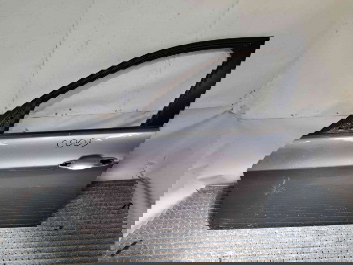 Usa stanga fata Bmw 3 (E90) [Fabr 2005-2011] OEM 2.0 N47T  105KW / 143CP