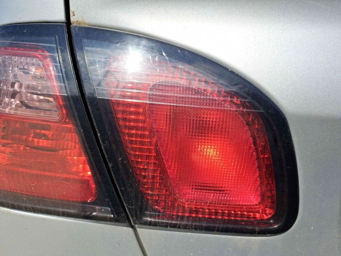 Stop haion stanga Nissan Primera (P11) [Fabr 1999-2006] OEM