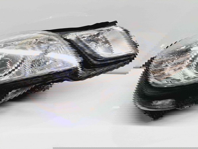  Far dreapta Mercedes Clasa E (W212) AMG [Fabr 2009-2016] A2128202061