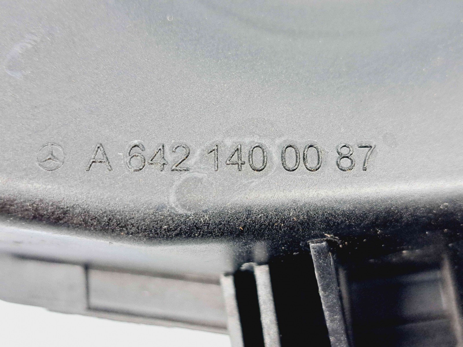 Rezonator aer Mercedes Clasa E (W212) AMG [Fabr 2009-2016] A6421400087 3.0 CDI 642850 170KW / 231CP 3.0 CDI 642850 170KW / 231CP - imagine 2