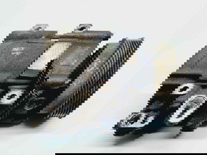 Compresor clima Hyundai Santa Fe 1 (SM) [Fabr 2000-2006] OEM 2.0 D4EA 83KW / 113CP  