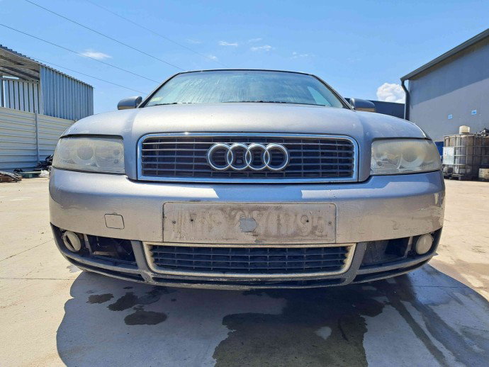 Bara fata Audi A4 (8E5, B6) Avant [Fabr 2001-2004] LY7Q