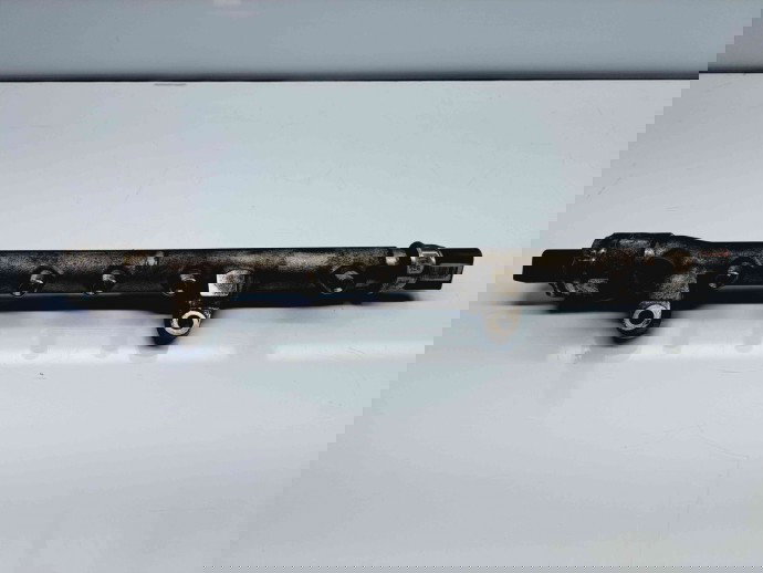 Rampa injectoare Skoda Fabia 2 Combi (5J, 545) [Fabr 2007-2014] OEM 1.6 TDI CAYC 77KW / 105CP  