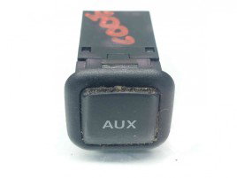 Conector auxiliar USB Audi A3 Sportback (8PA) [Fabr 2004-2013] 8J0035475