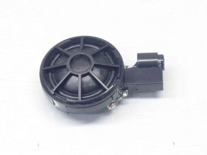 Tweeter spate stanga Volkswagen Passat B7 (362) [Fabr 2010-2014] 8H0035399D
