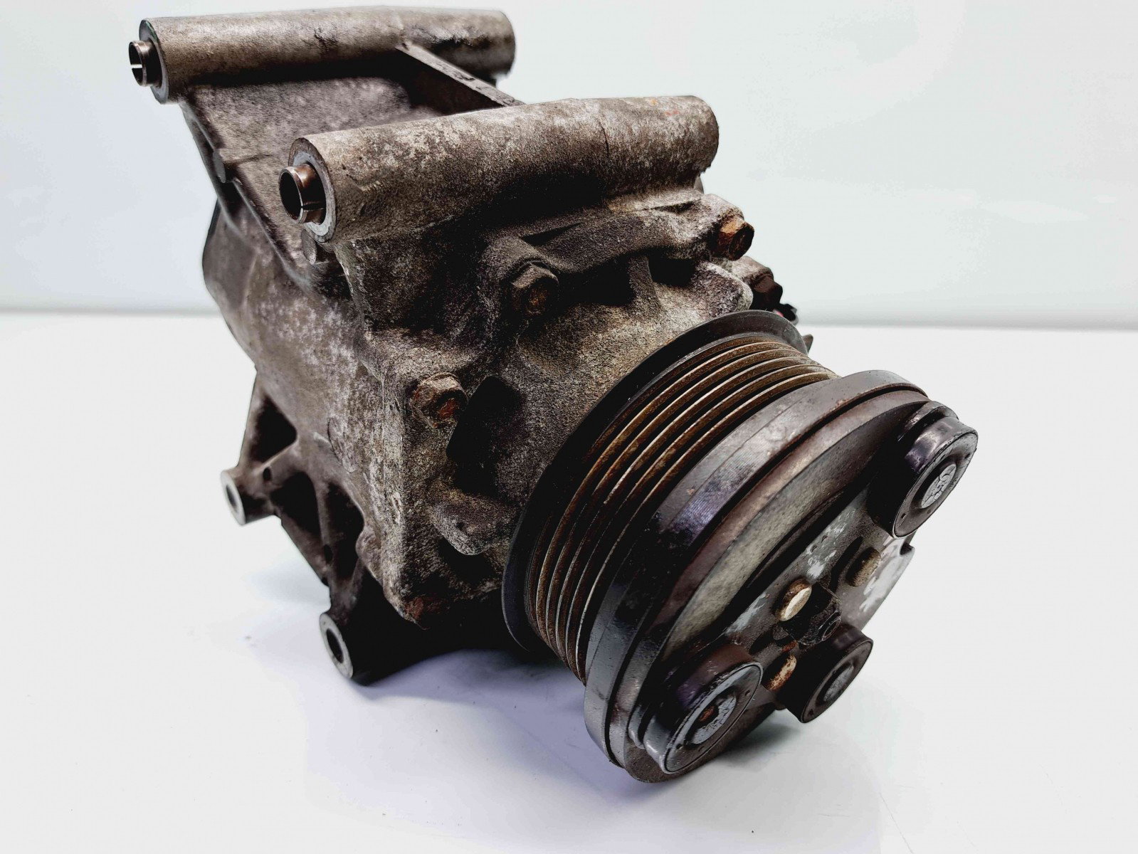 Compresor clima Jaguar X-Type [Fabr 2001-2009] 6R83-9D629-BA 2.7 AJDV6 2.7 AJDV6 80KW / 109CP - imagine 4