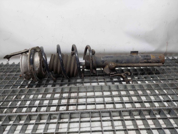 Amortizor stanga fata Bmw 1 (E81, E87) [Fabr 2004-2010] OEM 2.0 N47 