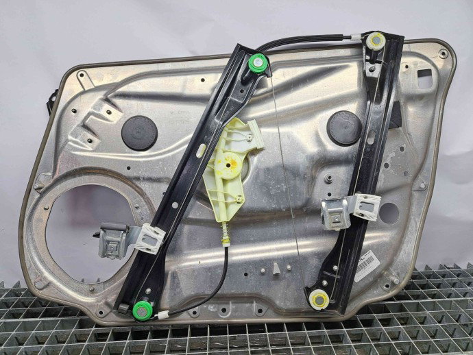 Macara electrica geam stanga fata Mercedes Clasa C (W204) [Fabr 2007-2014] A2075451240
