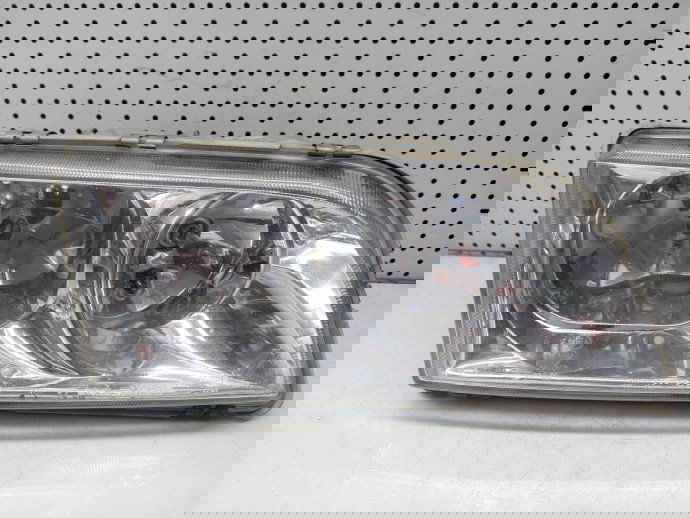 Far dreapta Volvo V40 [Fabr 1996-2003] OEM