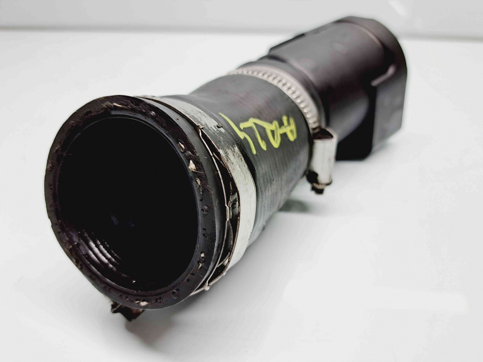 Furtun intercooler Volkswagen Jetta 4 (162,163) [Fabr 2010-2016] 03L131111J 1.6 TDI CAYC 77KW / 105CP 1.6 TDI CAYC 77KW / 105CP - imagine 3