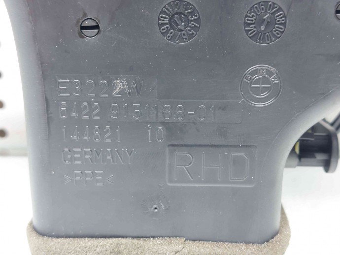 Grila aerisire dreapta Bmw 3 (E90) [Fabr 2005-2011] 9151168