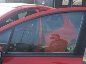 Geam usa stanga fata Peugeot 207 1.4 OEM 2007-2012
