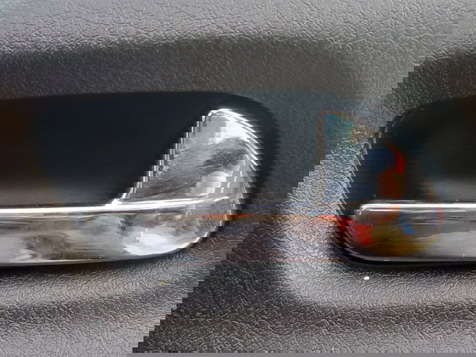 Maner interior usa dreapta fata Peugeot 207 1.4 OEM 2007-2012