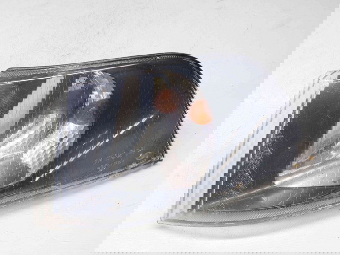  Semnalizare far stanga Volvo V40 [Fabr 1996-2003] 30621831