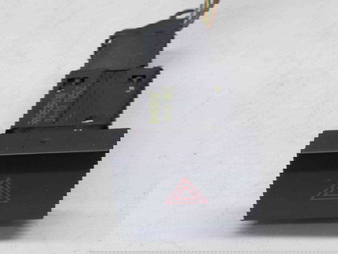  Buton avarii Volkswagen Polo (6R) [Fabr 2009-2016] 6R0953509B