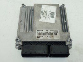 Calculator motor (ECU)  BMW 525D E60 3.0 D 7811151 2004-2010