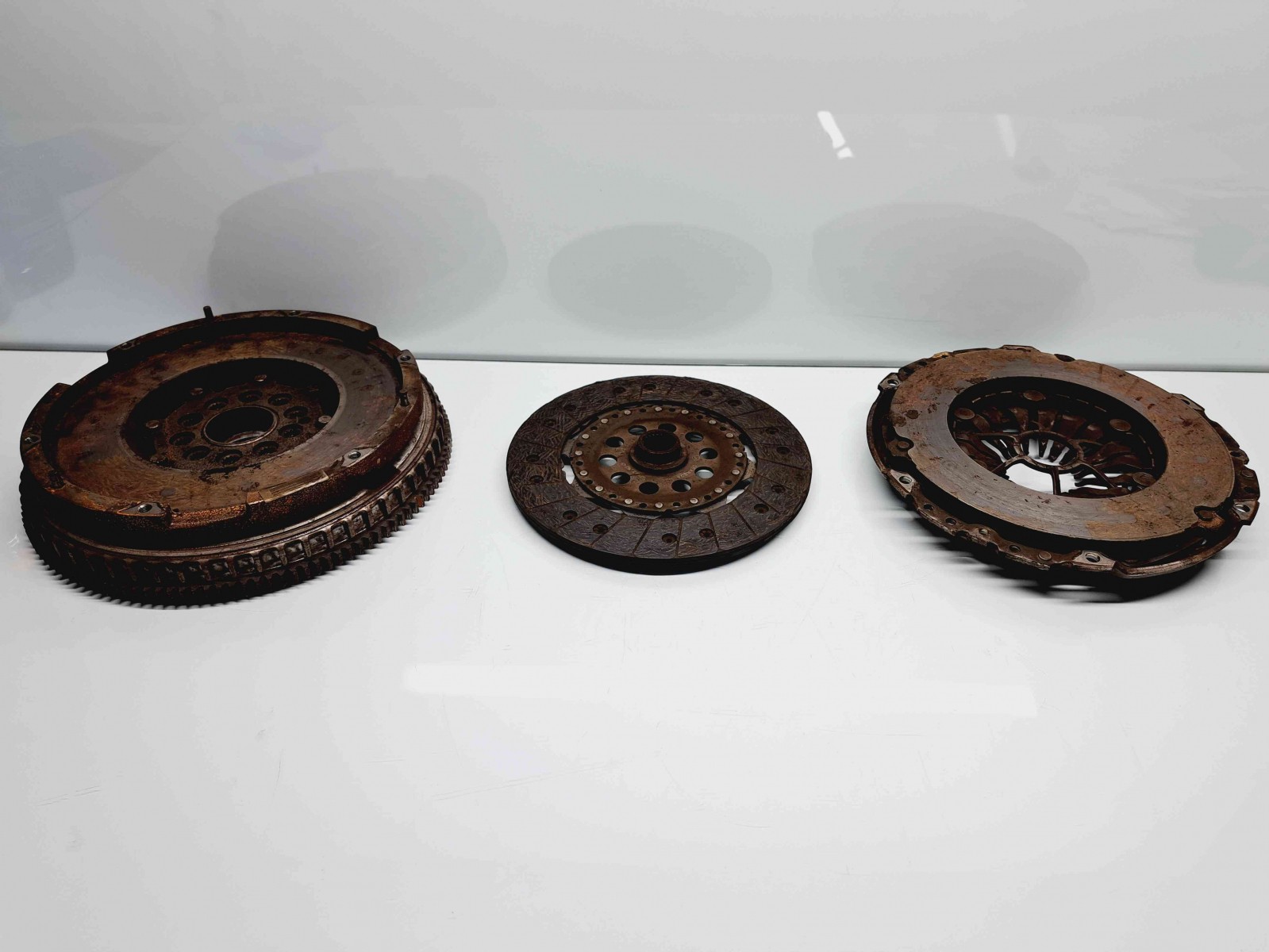 Kit ambreiaj volanta masa dubla Volvo V60 [Fabr 2010-2018] 31325498AB 2.0 D4204T8 88KW / 120CP 2.0 D4204T8 88KW / 120CP - imagine 3