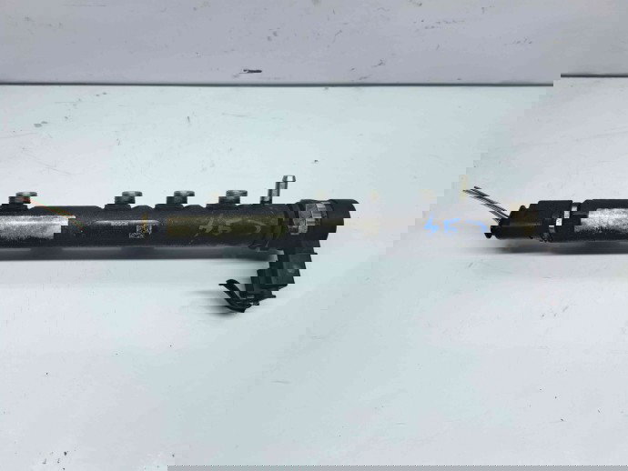 Rampa injectoare SMART Fortwo Coupe (W451) [Fabr 2006-2014] A6600700795 0.8 CDI 660951