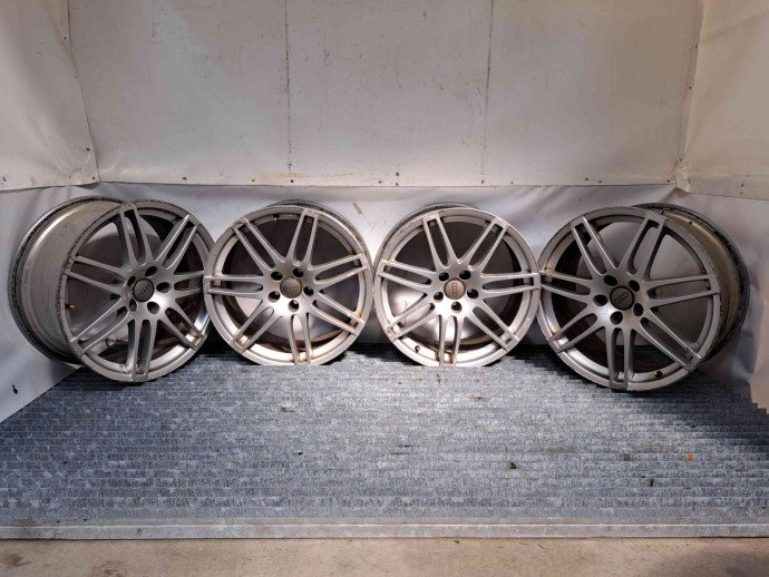 Set jante aliaj Audi A6 Avant (4F5, C6) [Fabr 2005-2010] 5X112 / R19 8K0601025AA