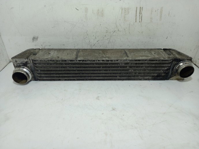 Radiator intercooler BMW 525D E60 3.0 D 7795823 2004-2010